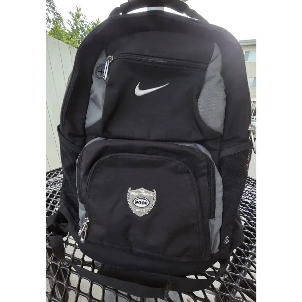 nike backpacks laptop men Unisex Heritage Backpack (25L), Black/Black/White, MISC Exterior zip pocket at front with interior organization panel Nike Varsity Elite Backpack (32L)